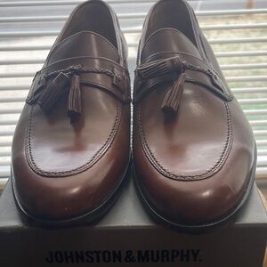 Johnston & Murphy Men's Dark Brown Leather Tassel Loafers
